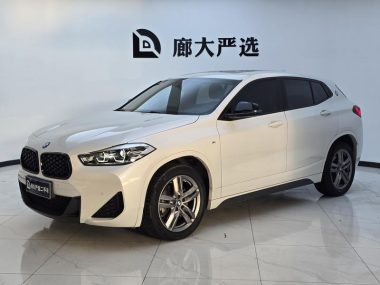 BMW X2 - фото 0