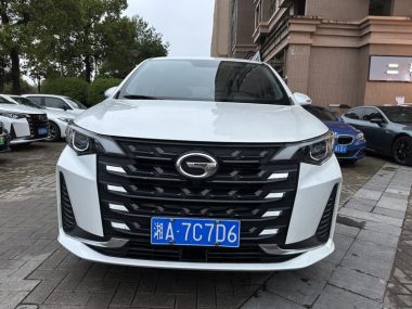 GAC Trumpchi M6 - фото 1
