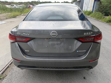 Nissan Sylphy - фото 4