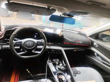 Hyundai Elantra - фото 4