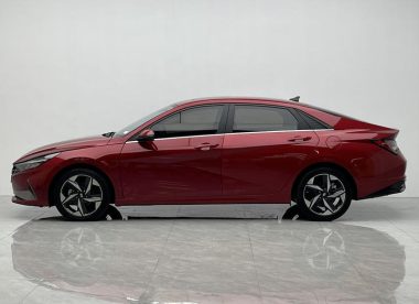 Hyundai Elantra - фото 3