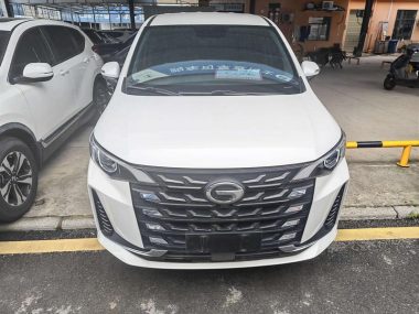 GAC Trumpchi M6 - фото 1
