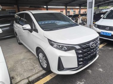 GAC Trumpchi M6 - фото 2