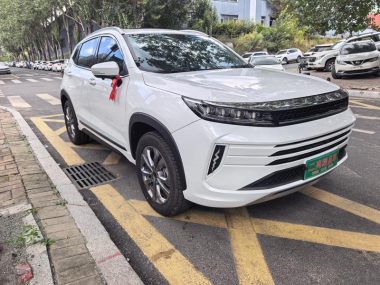 Exeed Zhuifeng - фото 2