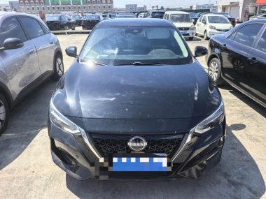 Nissan Sylphy - фото 1