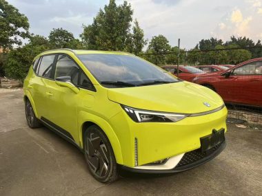 Hycan Z03 - фото 2