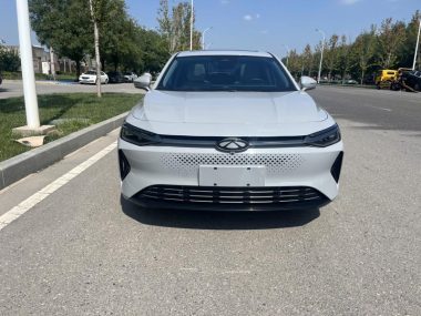 Chery Fulwin A8 - фото 1