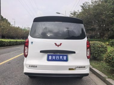 Wuling Hongguang EREV - фото 4