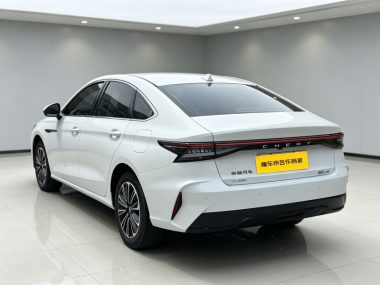 Chery Fulwin A8 - фото 3
