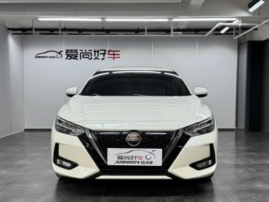Nissan Sylphy - фото 1