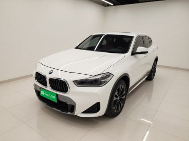 BMW X2 - фото 0