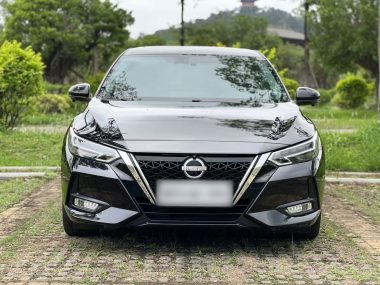 Nissan Sylphy - фото 1