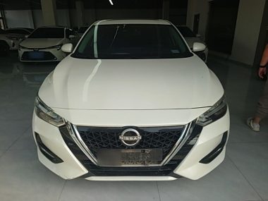 Nissan Sylphy - фото 1