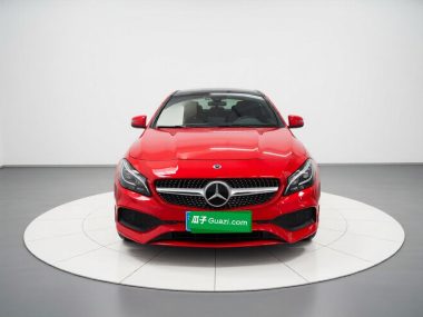 Mercedes-Benz CLA - фото 1