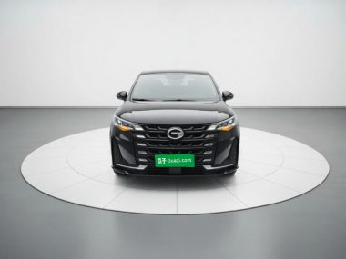 GAC Trumpchi Trumpchi M6 - фото 1