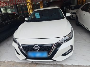 Nissan Sylphy - фото 1