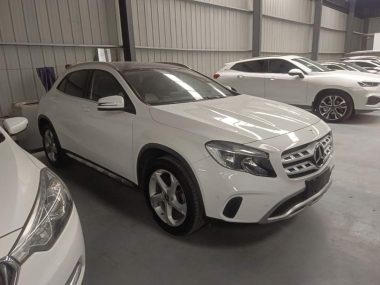 Mercedes-Benz GLA - фото 4