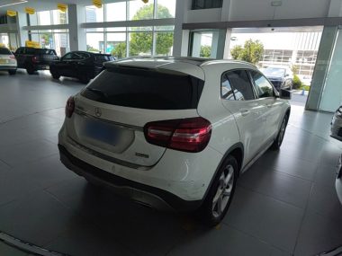 Mercedes-Benz GLA - фото 3
