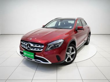 Mercedes-Benz GLA - фото 0