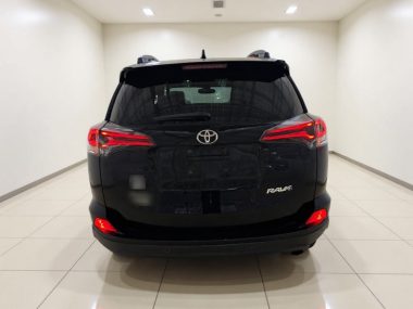 Toyota RAV4 - фото 2