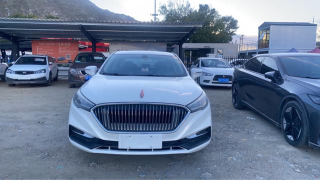 Hongqi H5 Classic - фото 1