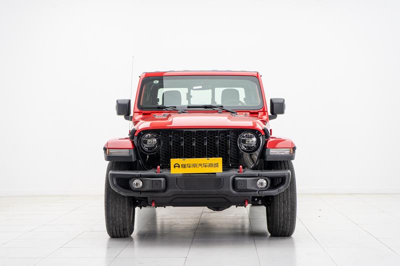 Jeep Gladiator - фото 1