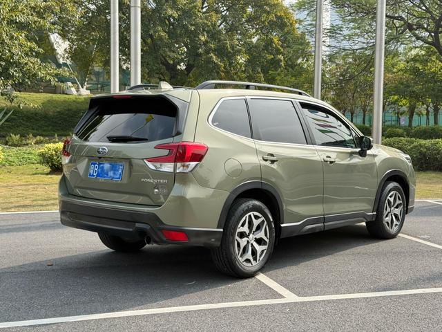 Subaru Forester - фото 3