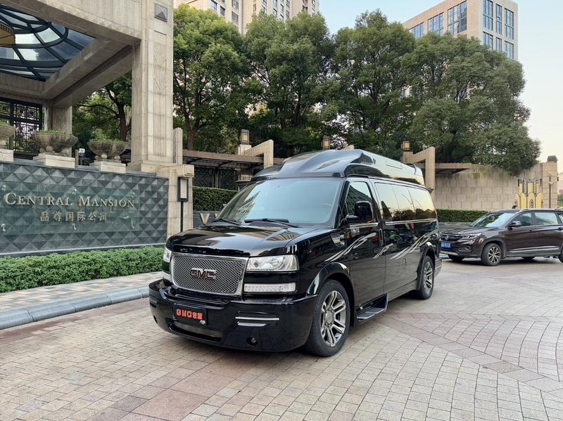 GMC SAVANA - фото 0