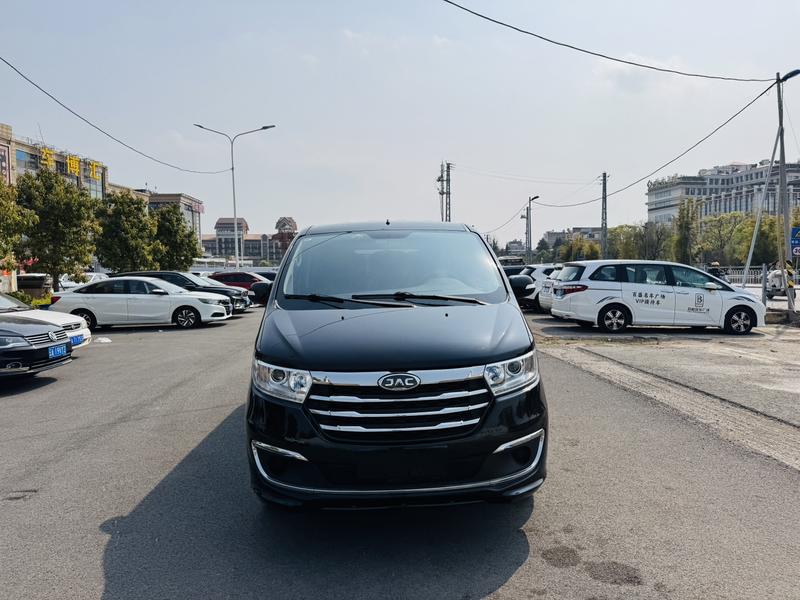 JAC Refine M3 - фото 1