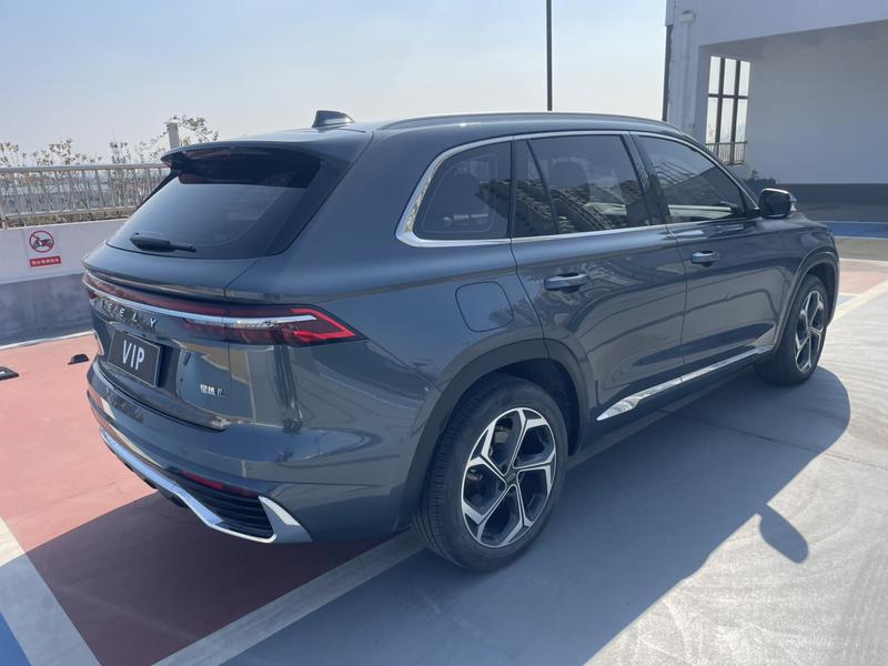Geely Xingyue L - фото 4
