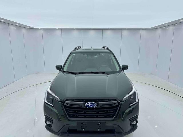Subaru Forester - фото 1