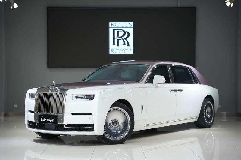 Rolls-Royce Phantom - фото 0