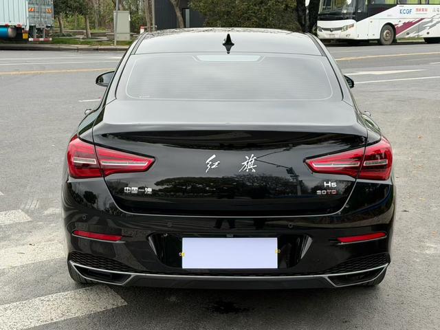 Hongqi H5 Classic - фото 4