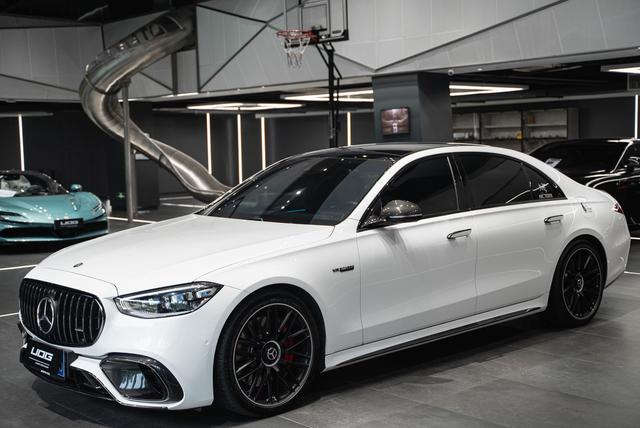 Mercedes-Benz S-Class AMG PHEV - фото 0