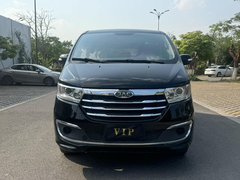 JAC Refine M3 - фото 1