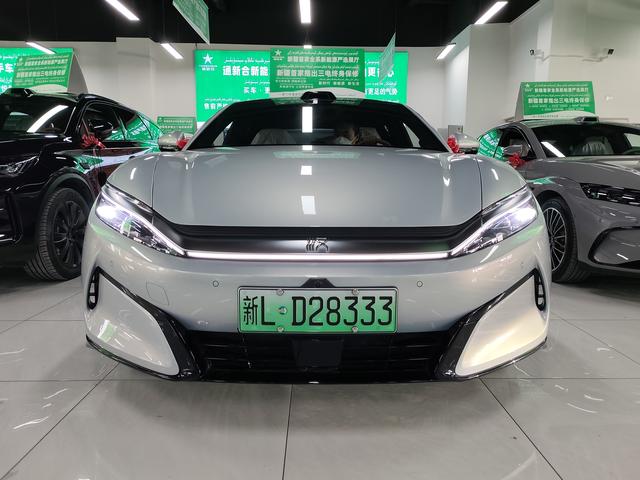BYD Han L EV - фото 1