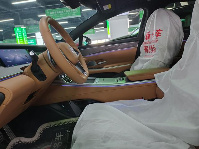 BYD Han L EV - фото 3