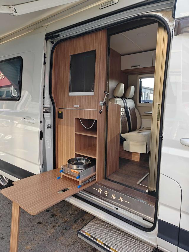 Maxus V90 RV - фото 1