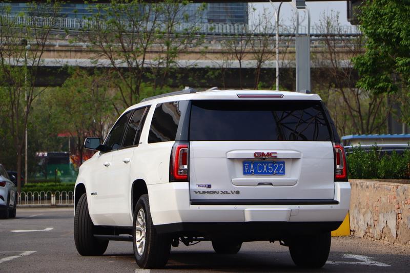 GMC YUKON - фото 4