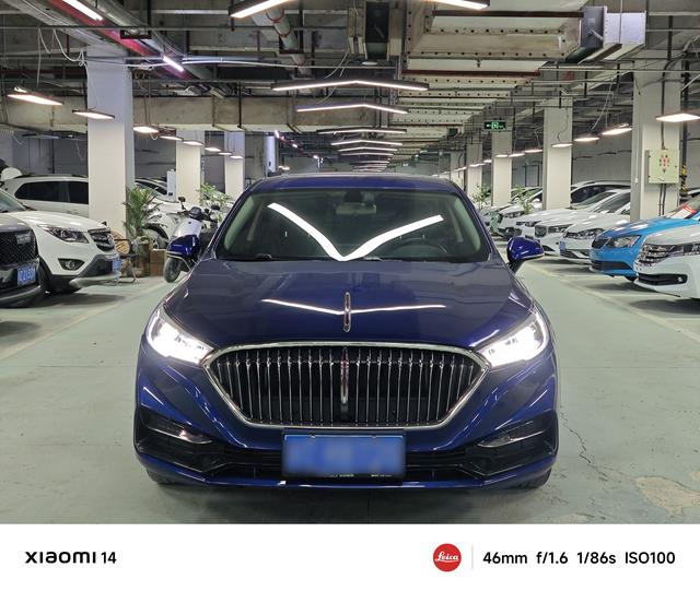 Hongqi H5 Classic - фото 1