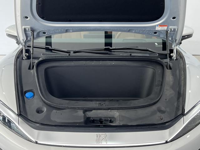 BYD Han L EV - фото 3