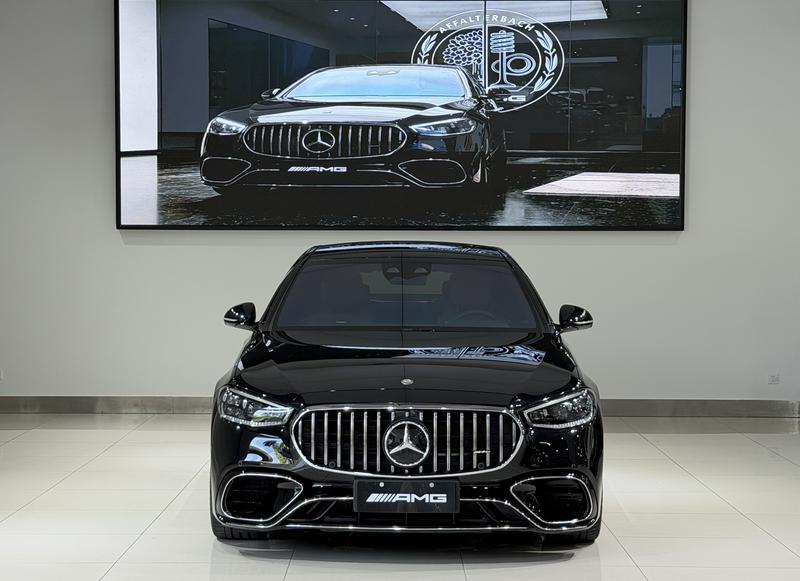 Mercedes-Benz S AMG PHEV - фото 1