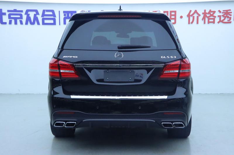 Mercedes-Benz GLS AMG - фото 4