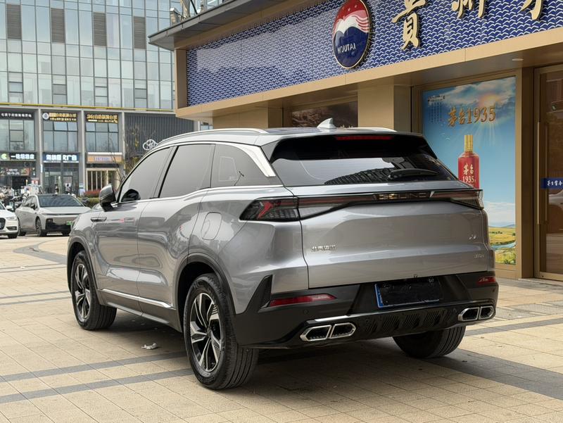 BAIC X7 - фото 3