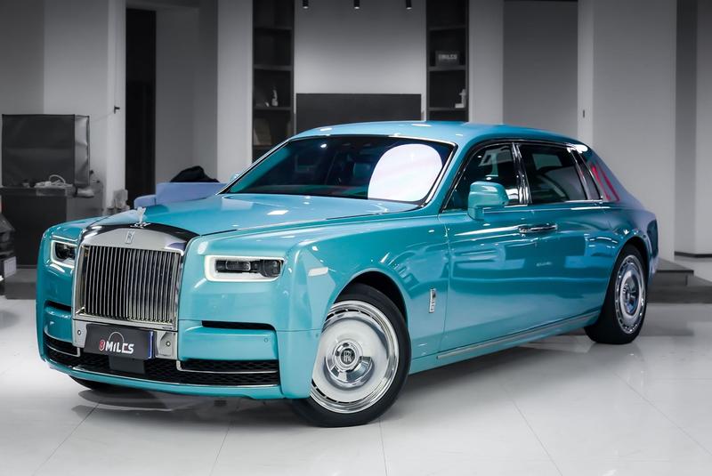 Rolls-Royce Phantom - фото 0