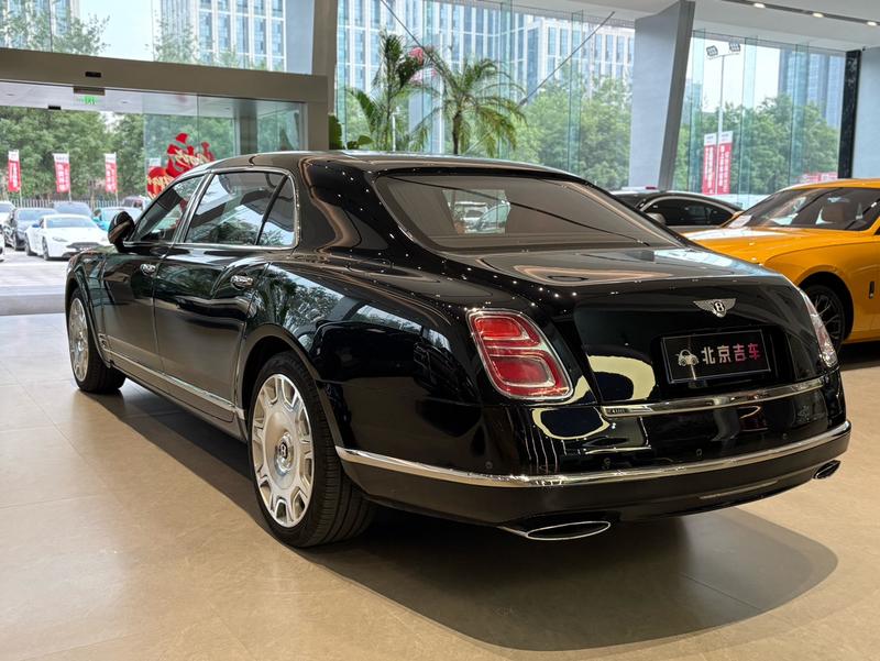 Bentley Mulsanne - фото 3