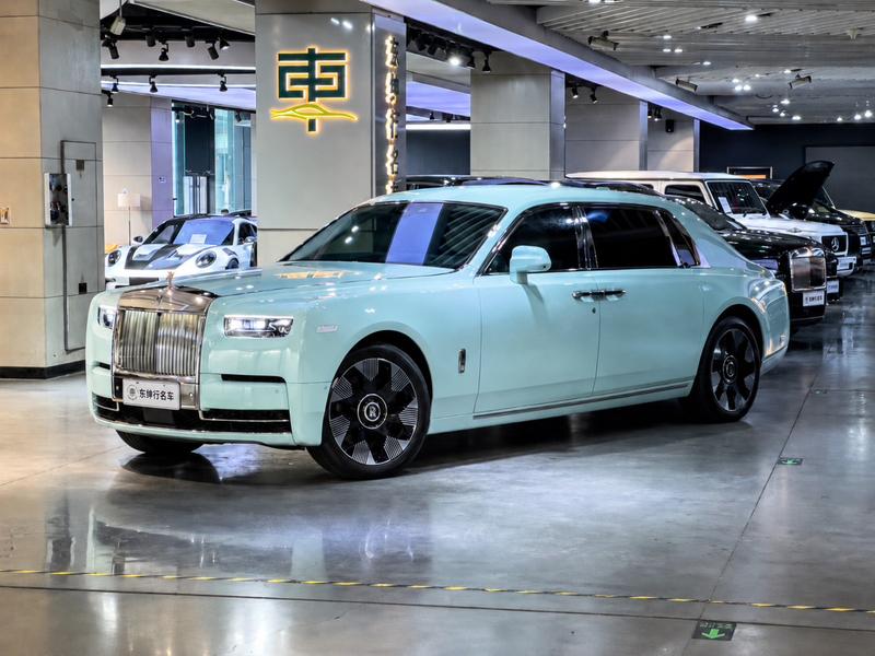 Rolls-Royce Phantom - фото 0