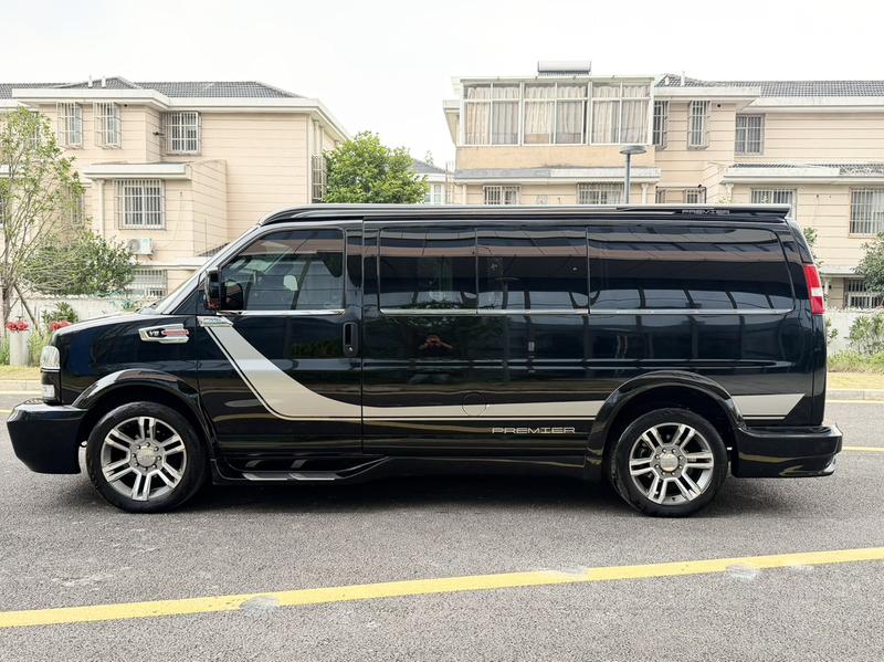 GMC SAVANA - фото 3