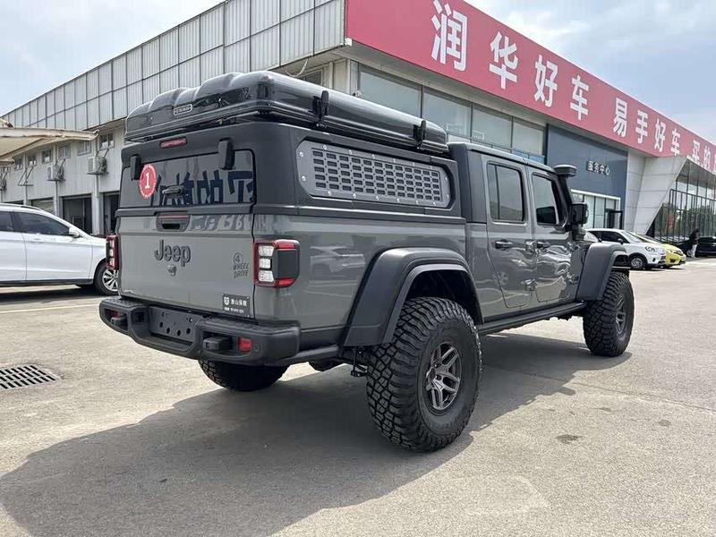 Jeep Gladiator - фото 3