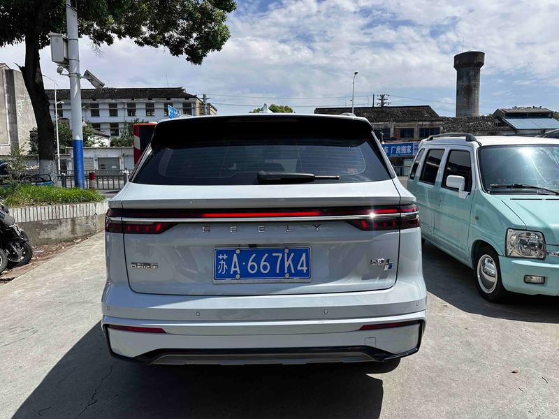 Geely Xingyue L - фото 4